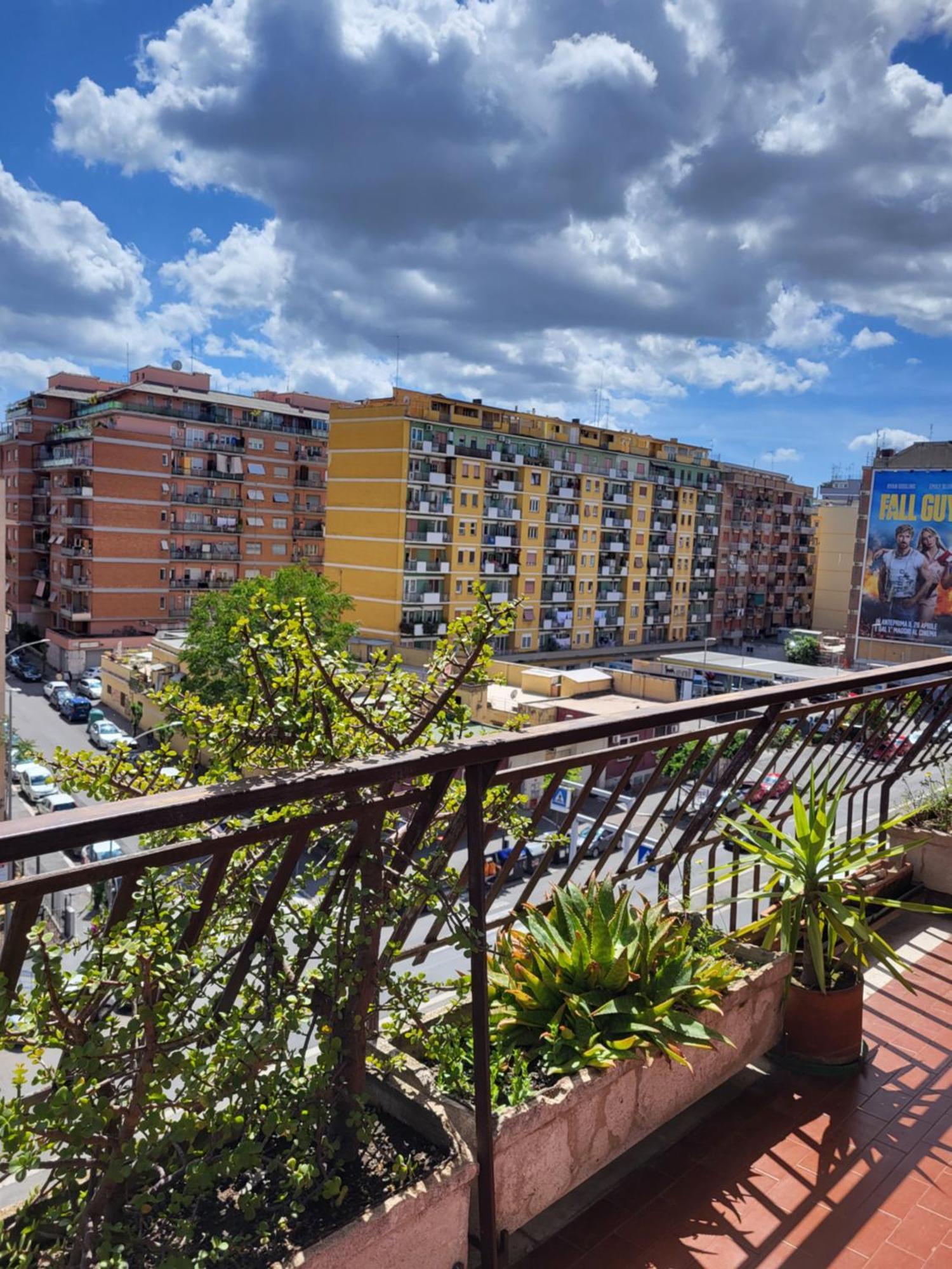 Home Sweet Home Tiburtina Station روما المظهر الخارجي الصورة